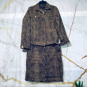 Snake Python animal jacket (M) & skirt (12)